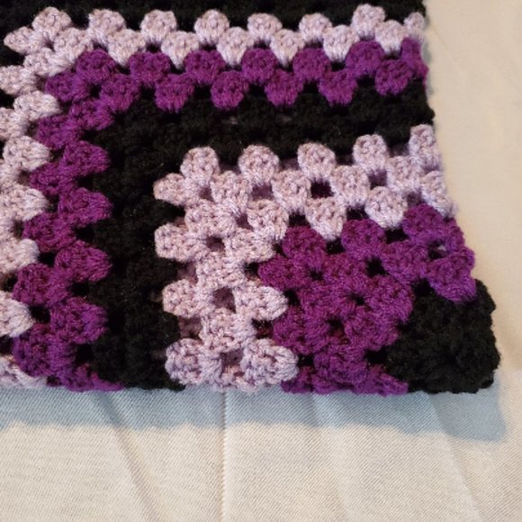 Crochet Mad For Purple Baby Blanket/New - Picture 2 of 5